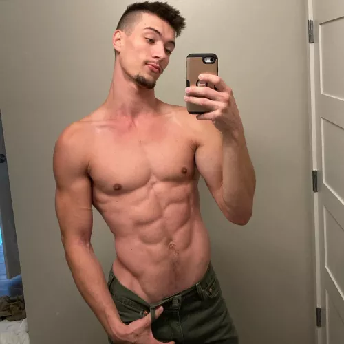 Loving my new haircut:) by onedik1