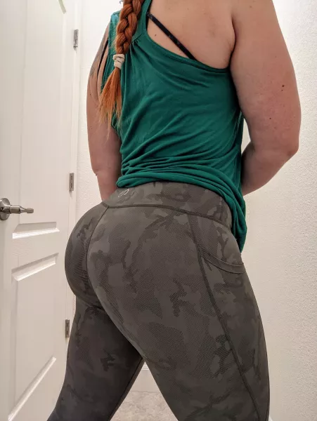Loving my new yoga pants 🍑 by redhead_mom