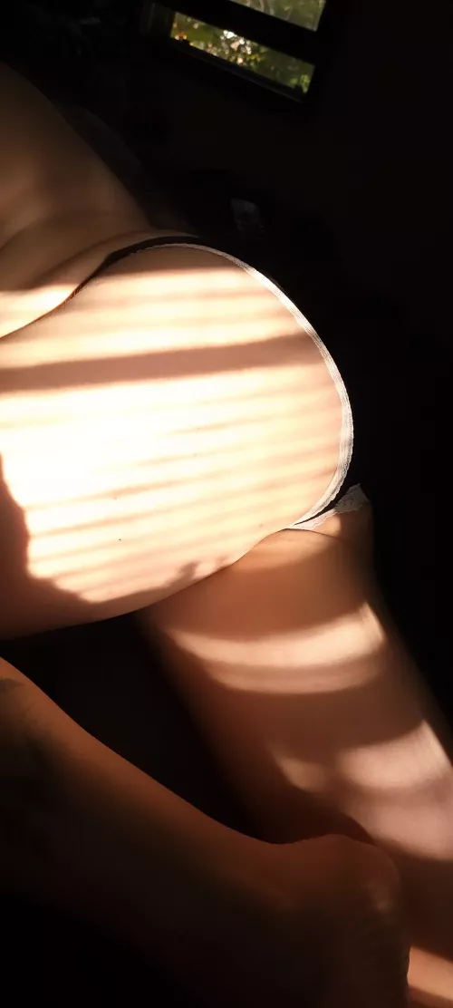 Loving that sun by thegunmanswife