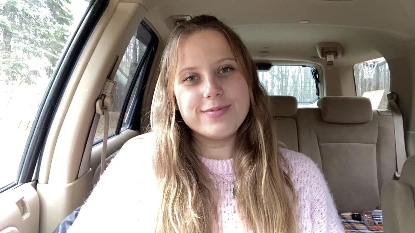 Loving the new sweater daddy got me💕💕❄️☃️ posted by Professional-Dot8057