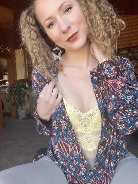 Loving these butterfly earrings by timelessgypsie