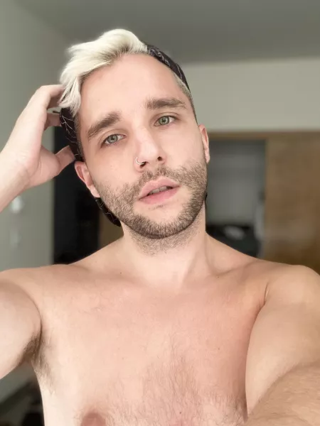 Loving this sunny weather ☀️ by ausm29