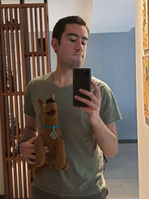 Low budget Shaggy by suscript25