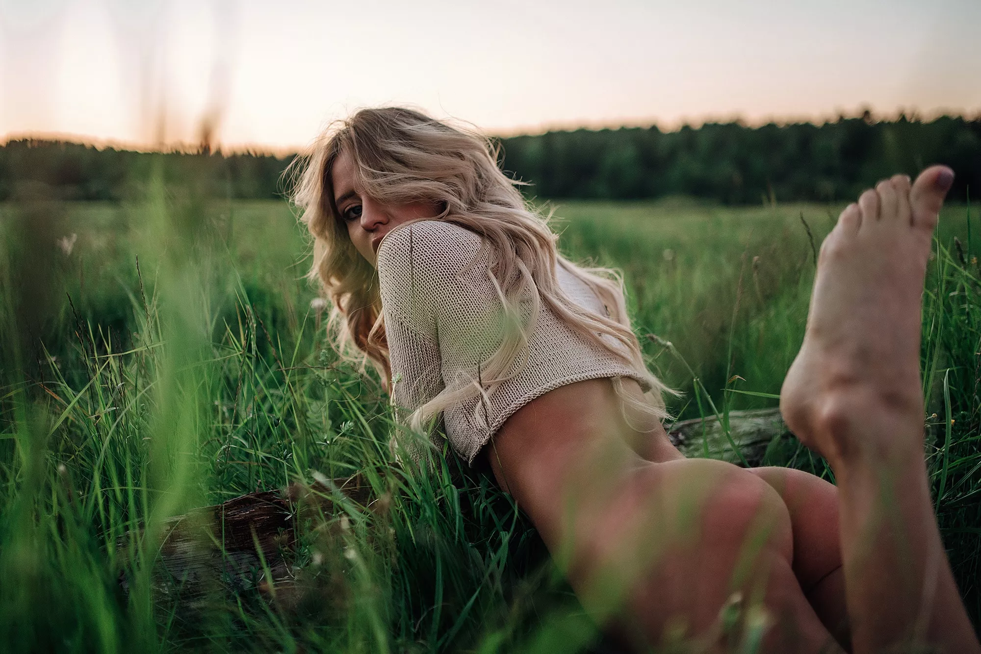 Low Grass (2000 x 1334) posted by price_capt