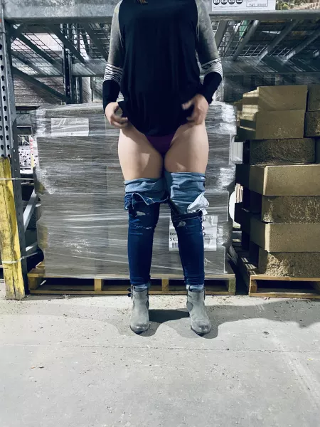 Lowe’s or Home Depot, which do you prefer?😈 by [deleted]