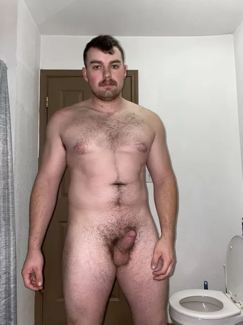 Lunch break 🥵 by KingPete99_