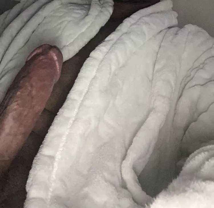 M/ 23.. I hope I turn someone on today!! posted by 1997Soldier