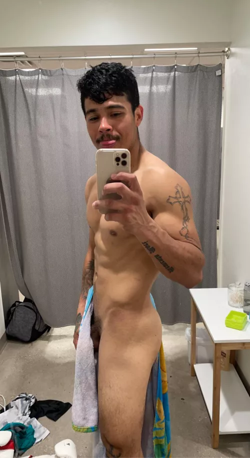 (M) 24/ 5’9”/160 lbs let me have it 😤 by SaulGarcia__