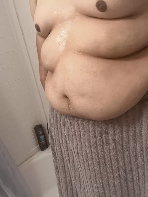 M 24 I could use a hand drying off by Used-Tie-5366