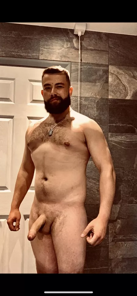 (M) 24 pre shower thoughts? 😜 by younghungnbearded
