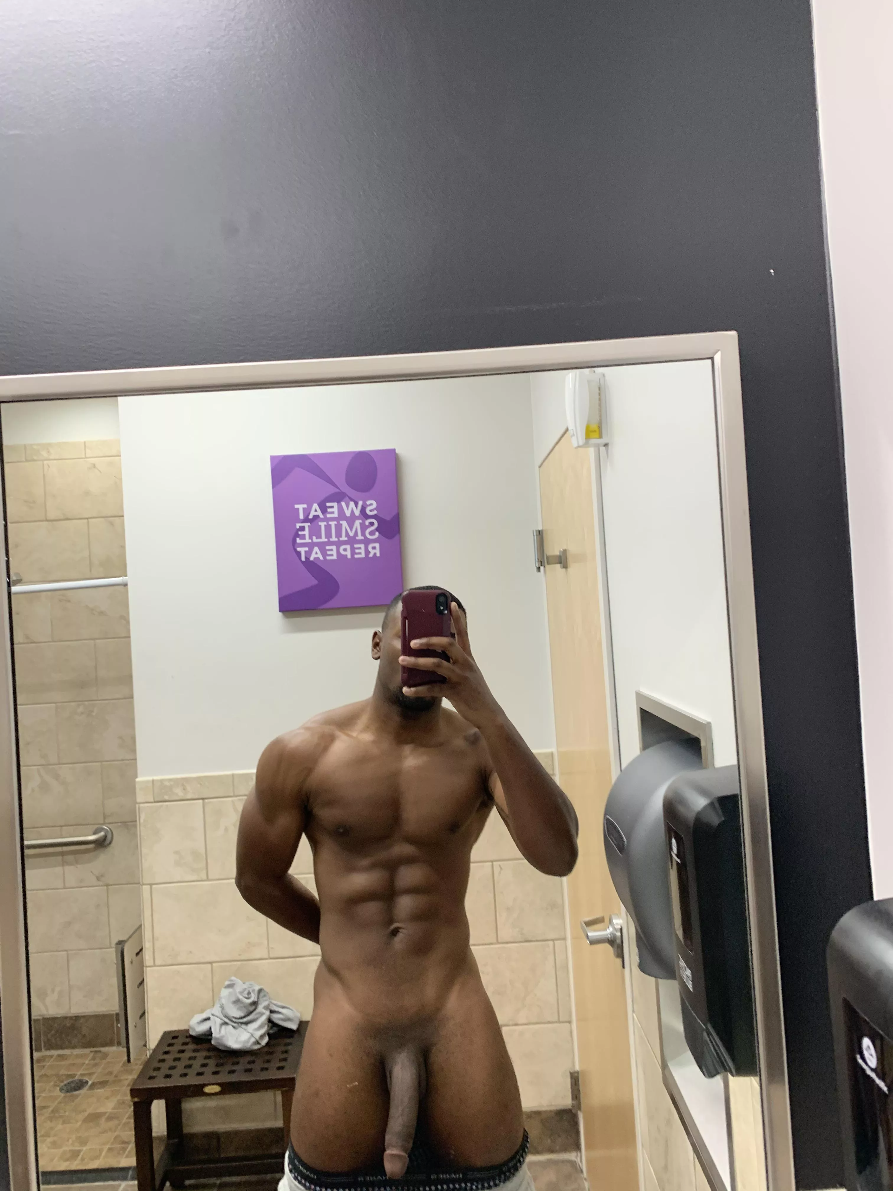 M 25 - Bull - Dallas, TX. Here to please your sexy Hotwife posted by 832flash