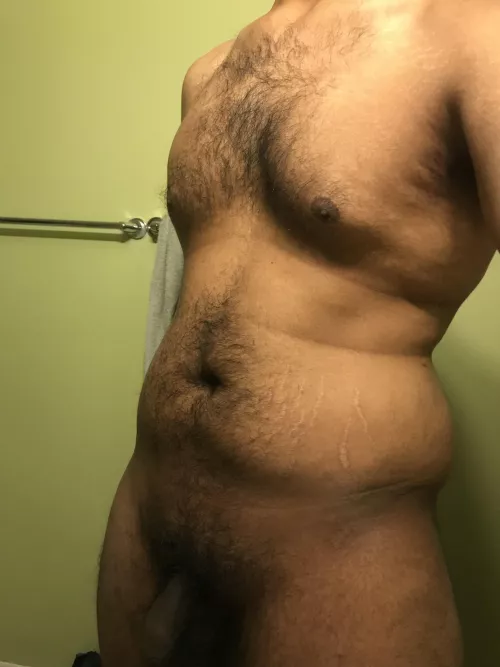 [M] 29 209lbs 6”4 getting hairy by myjune1337