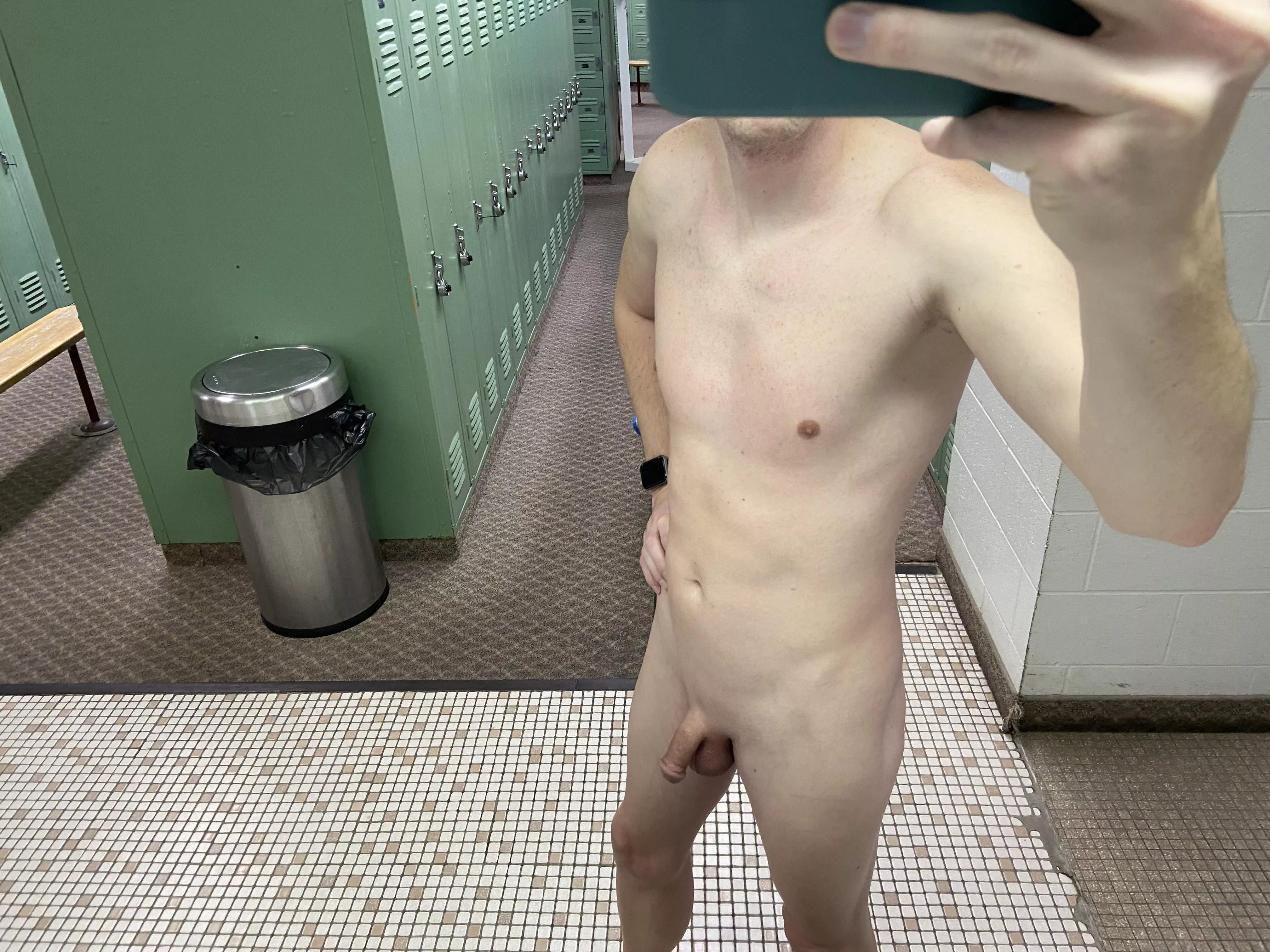 M, 31, 147, 5’10” feeling good about myself on my 31st birthday. posted by thricethrowaway