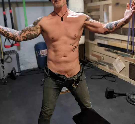 [M] [50s] looking for a gym buddy. I might bite by 725Dunkin