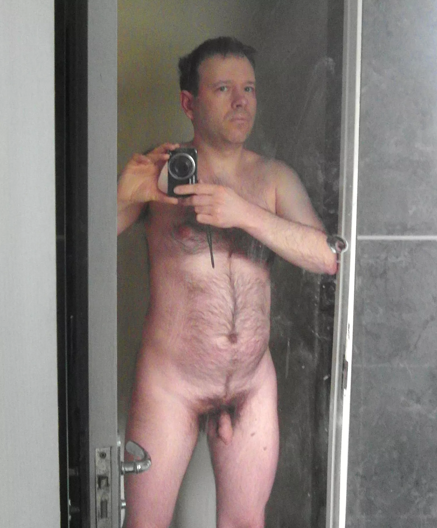 [M] A dirty (mirror) selfie posted by ch572