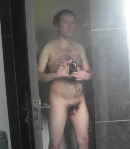 [M] After a bath by ch572