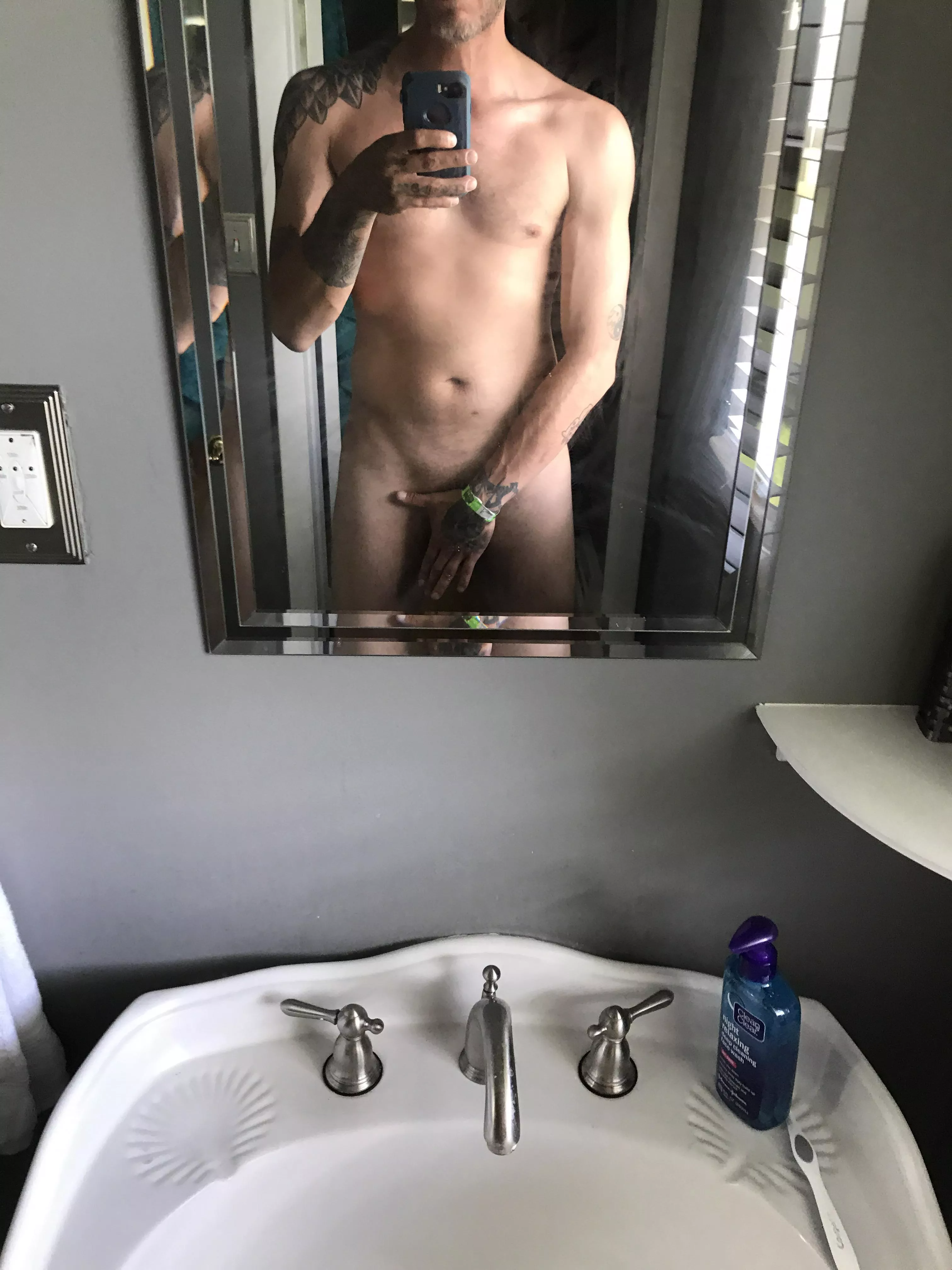 [M] Almost at my ideal weight. Lost 35 lbs durning quarantine posted by [deleted]