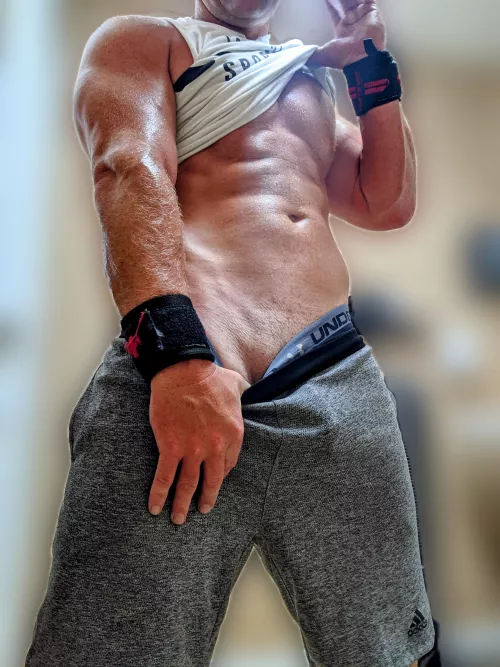 (m) Gym views by Buttcheeks8