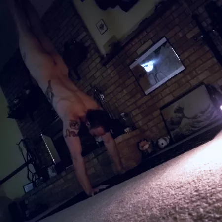 (M) Handstand by robin_goodfello