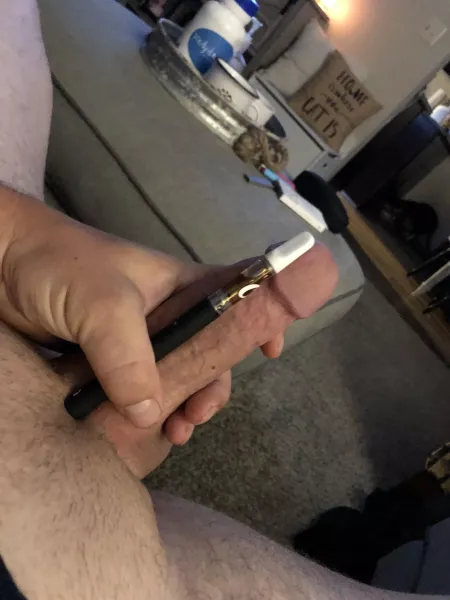 [M] Hope my roommate walks in. She always wants a hit. by peepants47