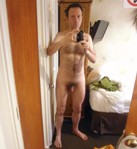 [M] In a hotel in August by ch572