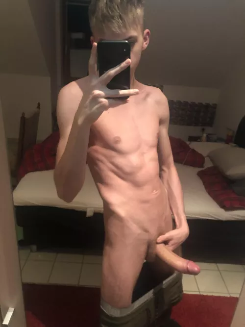 (M) thoughts ?😌 by Damnbro_420