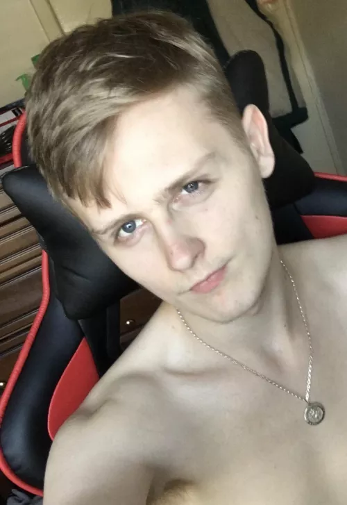 m what do you think? by Kevrack_Invades