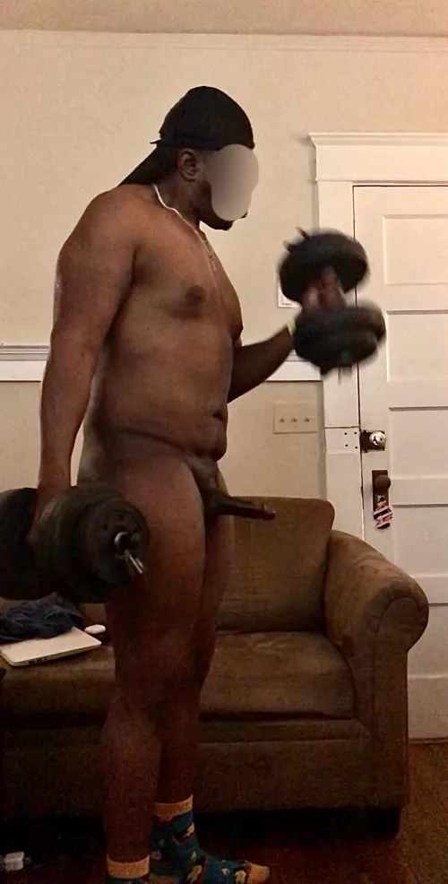 (M) workout complete. Happy Sunday! by ChefFreakNasty