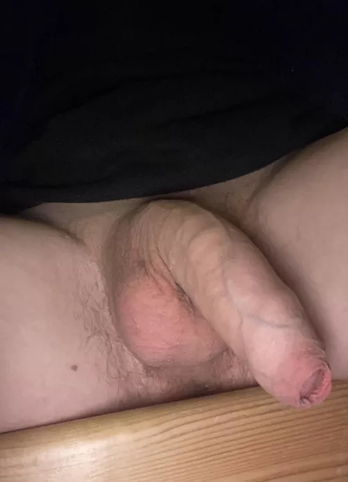 M18 sitting down by yegjk