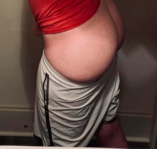 M20. Like what’s under my gym shorts? by dawgie_style