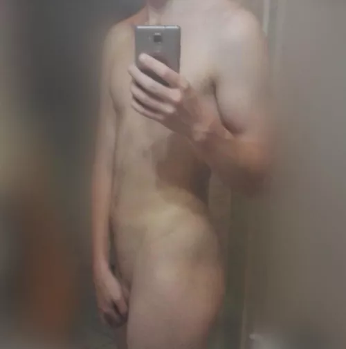 [M]22, Always been a bit insecure about my body, so decided I should start working out about 3 weeks ago, any opinions? by Pickpocket_Master