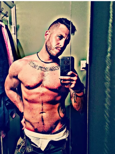 (m)35,195 lbs,5'11 by rv13420