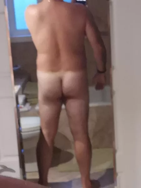 M54 5'11 220. My back... by No-Abbreviations7363