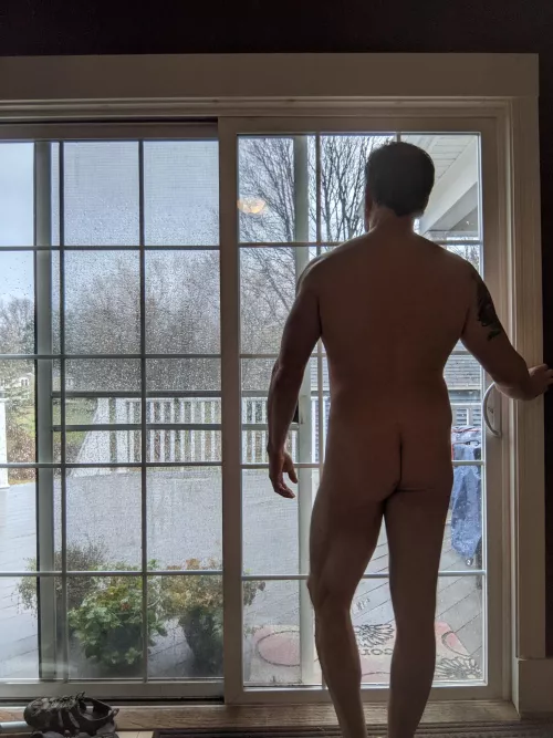 M/57, 5’9”, 180 lbs. Rainy days and Monday, never get me down!! by Right_Strategy_3040