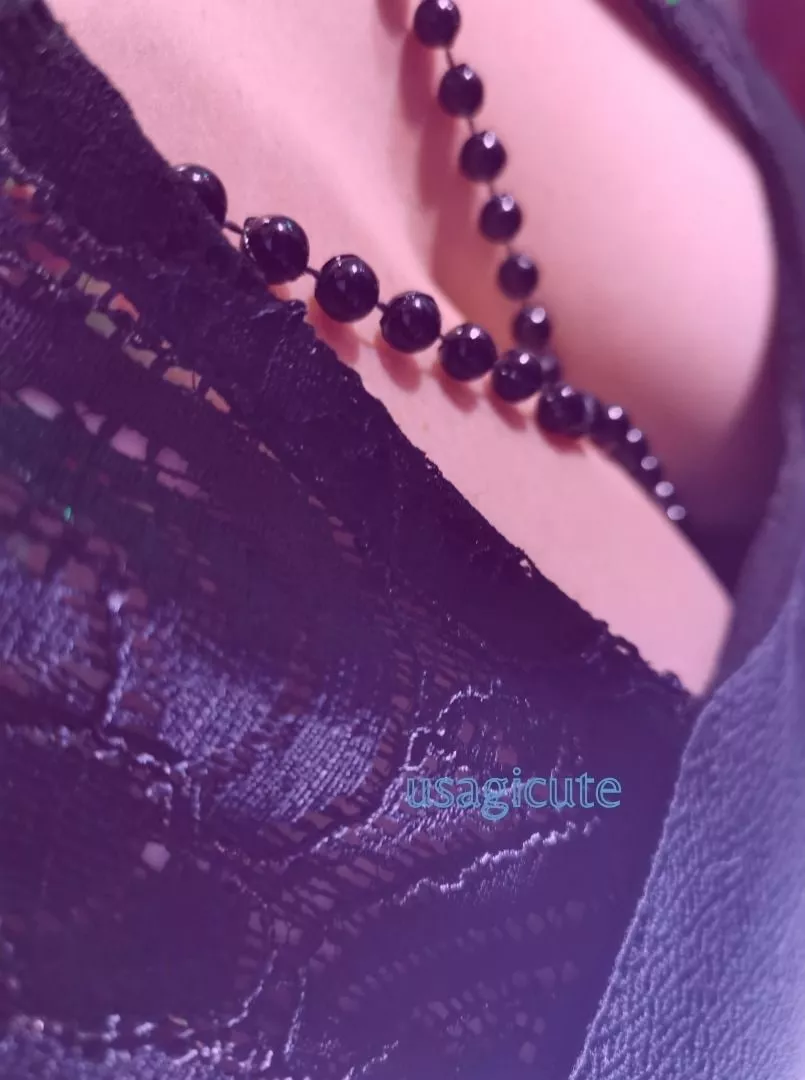 Ma petite robe noire ☺️💋 posted by Usagicute