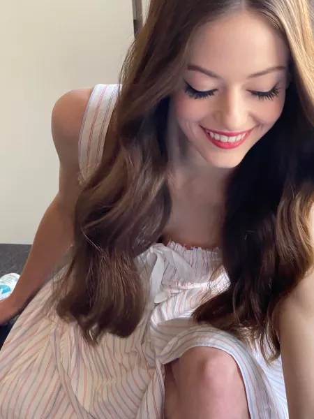 Mackenzie Foy by NeroEP