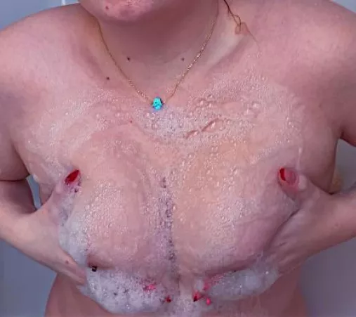 made sure to get a GOOD lather 🧼 by amberaries__