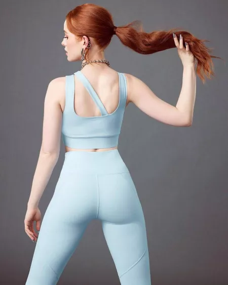 Madelaine Petsch and her perfect booty 🤤 by PossessionJazzlike