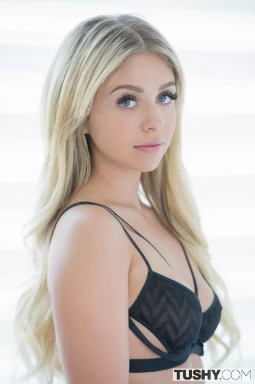 Madelyn Monroe by snipke