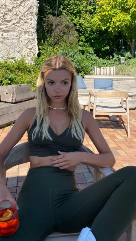 Madi Teeuws by enjoying-beauty