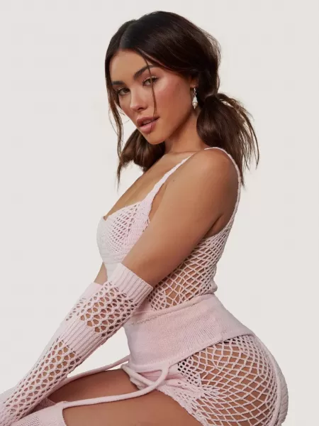 Madison Beer is created to be a sextoy,who agrees? by Ser-Aron-Sakhar