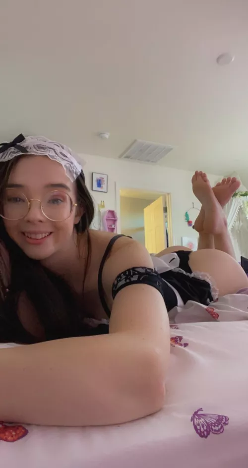 Maid ya look by kinkyangie666_