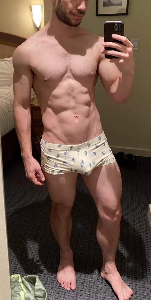 Maingaining 💪🏼 [M] by morningcoffee08