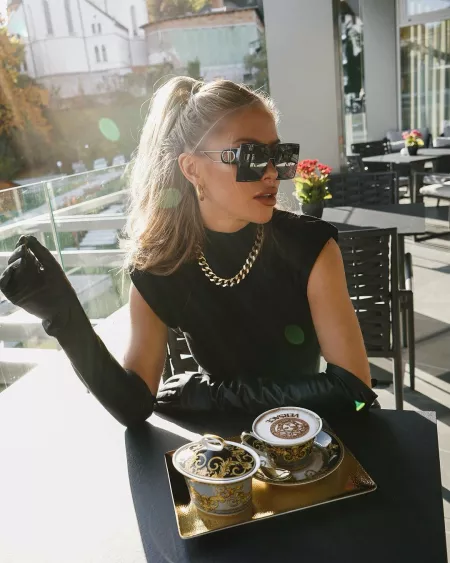 Maja Malnar by BOOOOOOOBIES