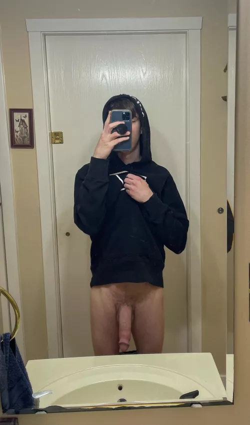 make it hard 😉 by youngnhungx