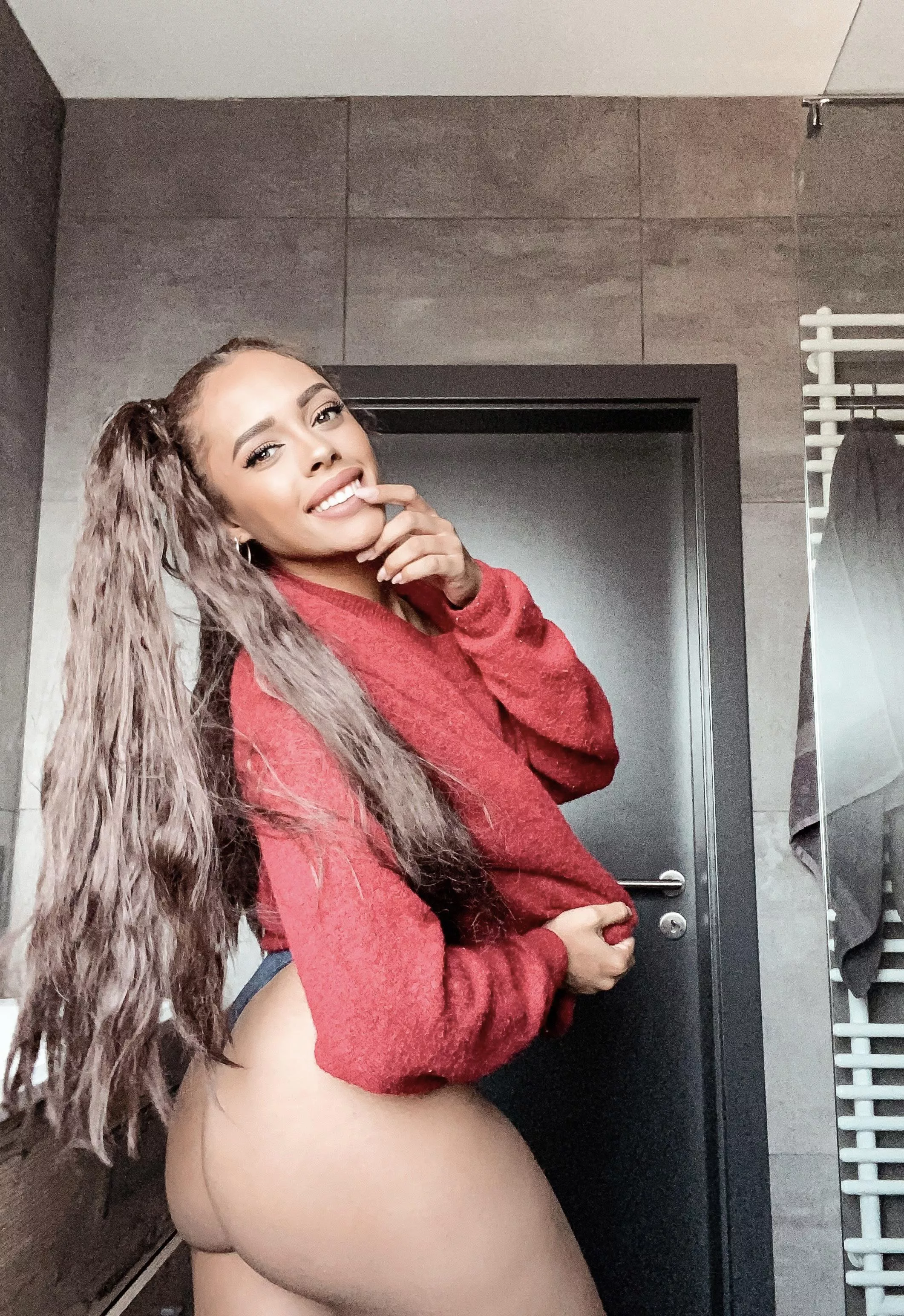 Make me happy and slap my ass ☺️❤️ posted by Meri_B