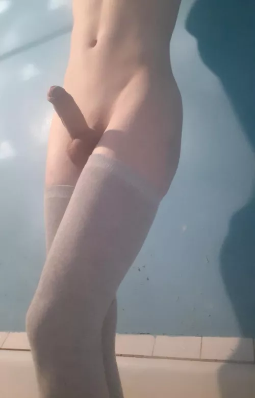 Make me top or bottom? [21] by Horni_Cacti