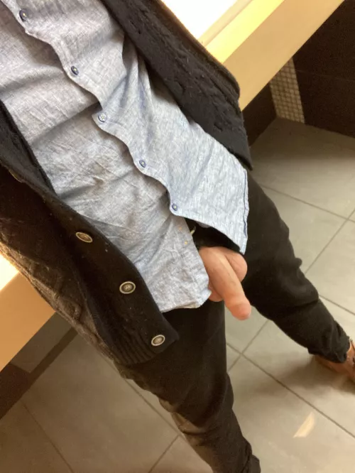 Make my softie hard in the bathroom? by uncutpanguy