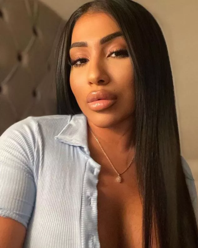 Make out lips posted by BloodstainedAxe