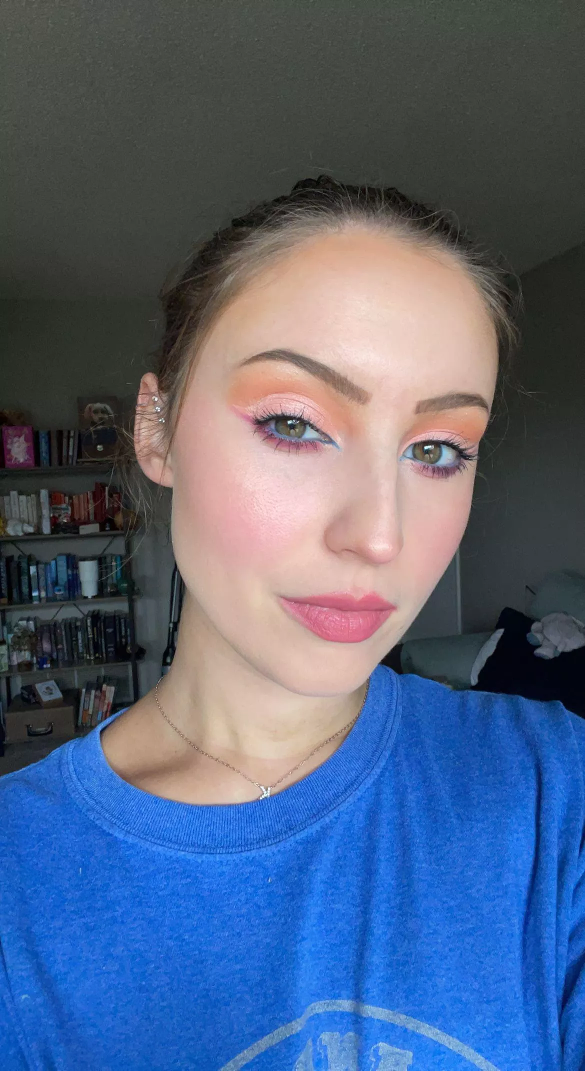 make up is my happy place 🥰 posted by dirtybunny13